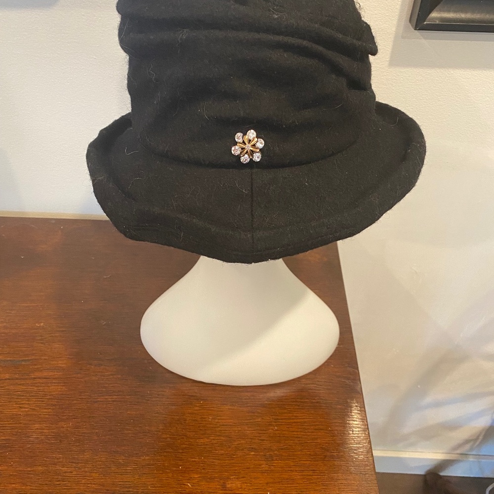 Women’s Wool blend hat